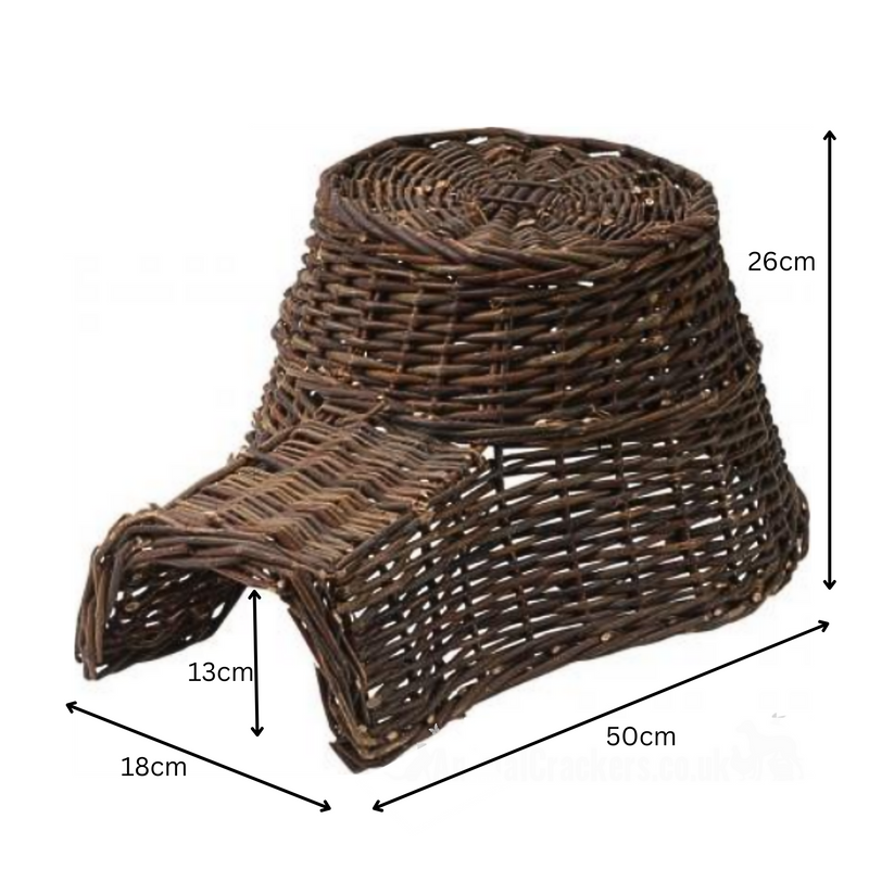 Large 50cm wicker Hedgehog house - breeding or hibernation shelter