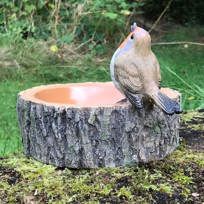 Robin on round log effect Bird Bath or feeder with decorative robin, great robin lover gift